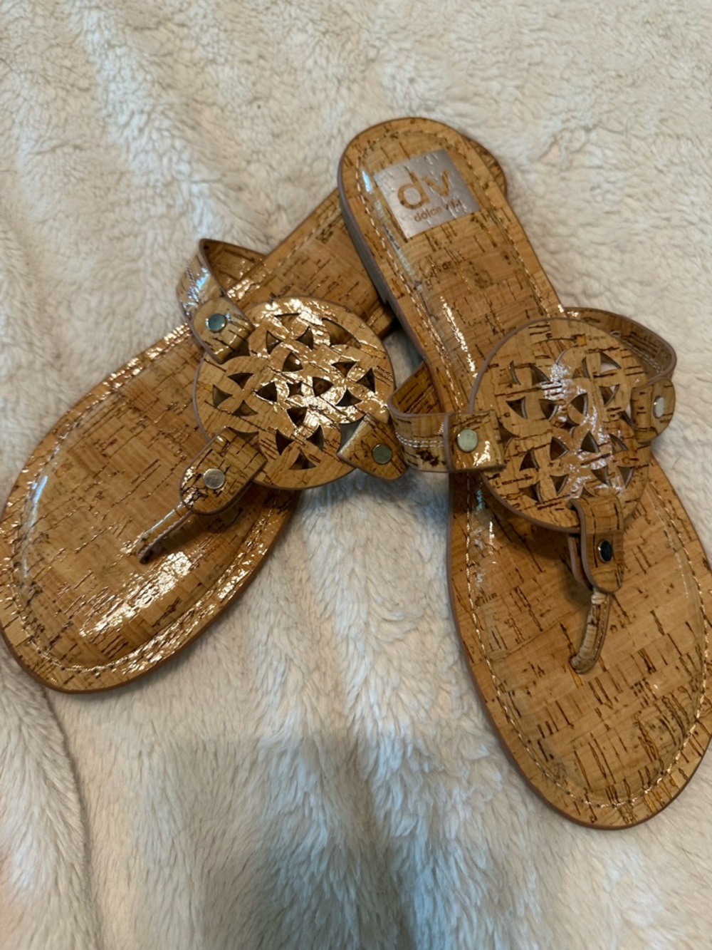 Dolce Vita Tan Cork-Patterned Thong Sandals
